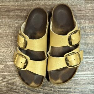 Birkenstock Arizona Big Buckle Gold Leather Sandal size 39